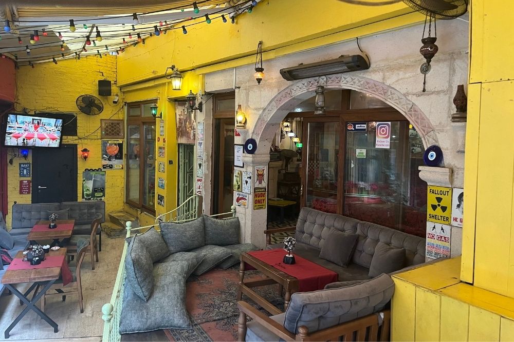 Discover the Charm of Sultanahmet Cafes